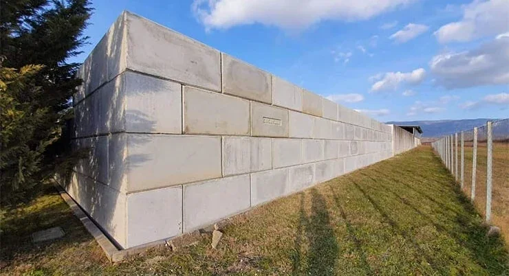 Exemple de mur de séparation en blocs béton